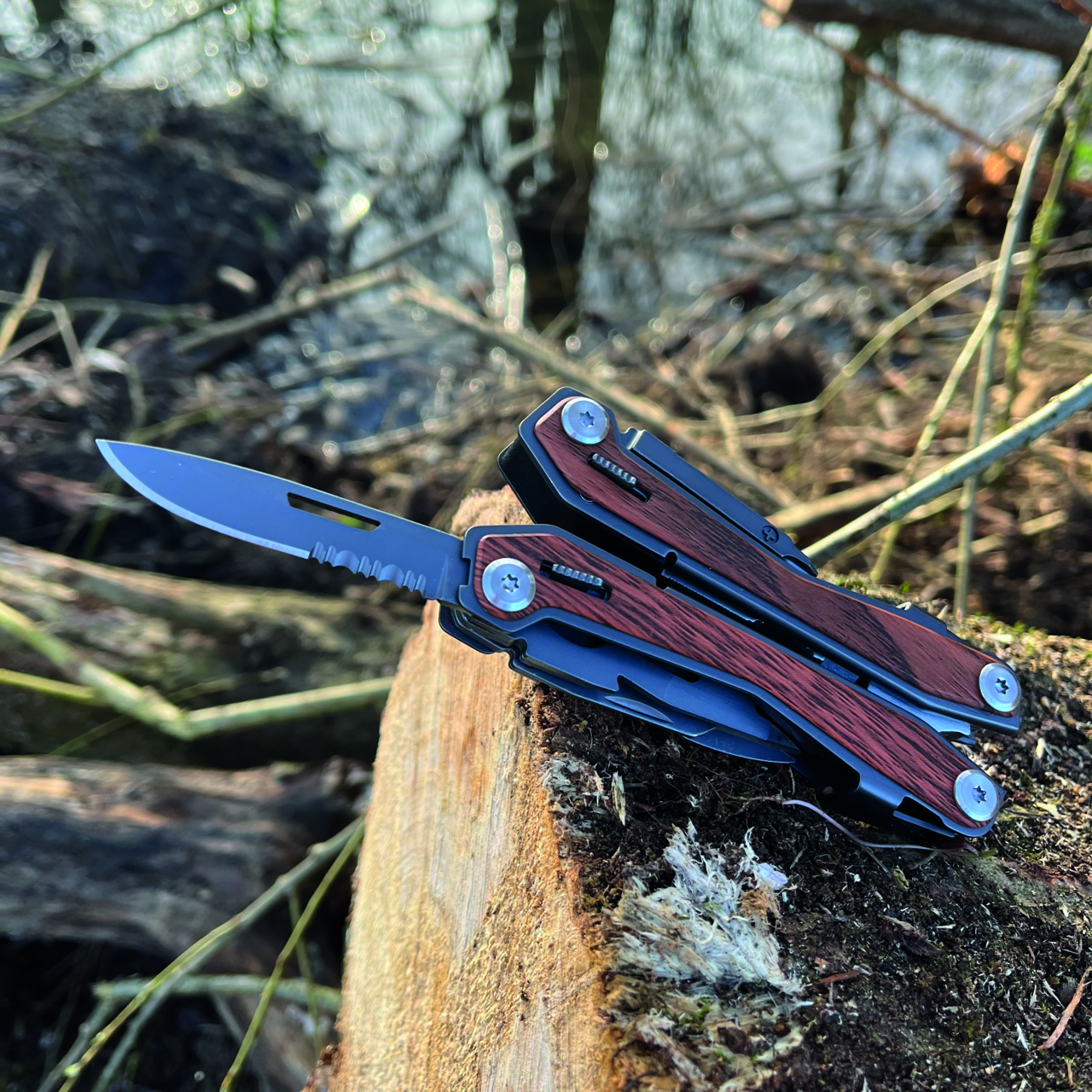 Multitool Proton Bushcraft  mit 15 Funktionen