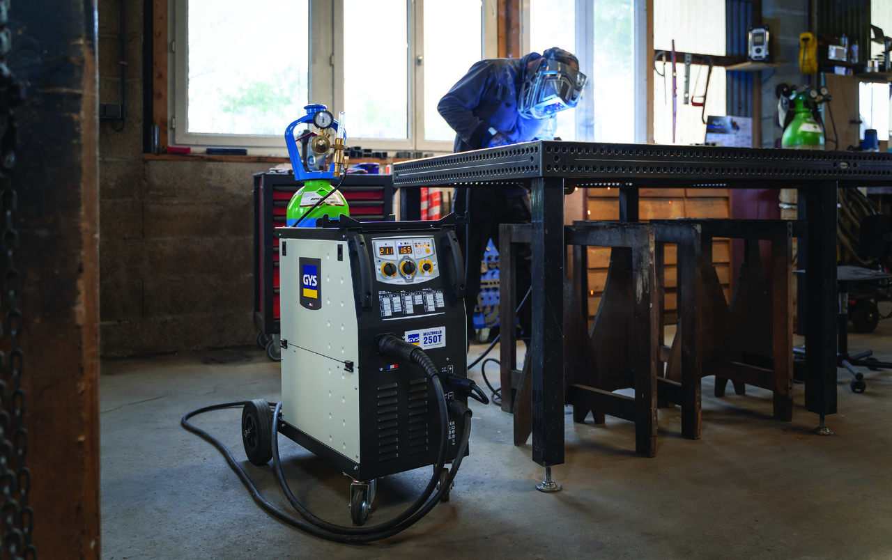 Inverter Schweissgerät GYS, MULTIWELD 250T
